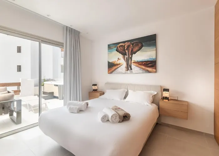 Vakantiehuis Colinas - Bentor 3,4 Penthouse Pool View & Jacuzzi *