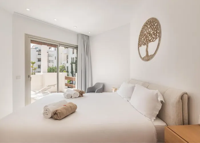 Colinas - Bentor 3,4 Penthouse Pool View & Jacuzzi Nyaraló *